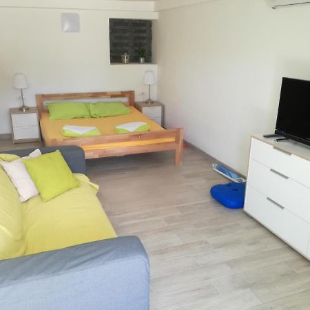 קריקווניצה Apartment Dvorska מראה חיצוני תמונה